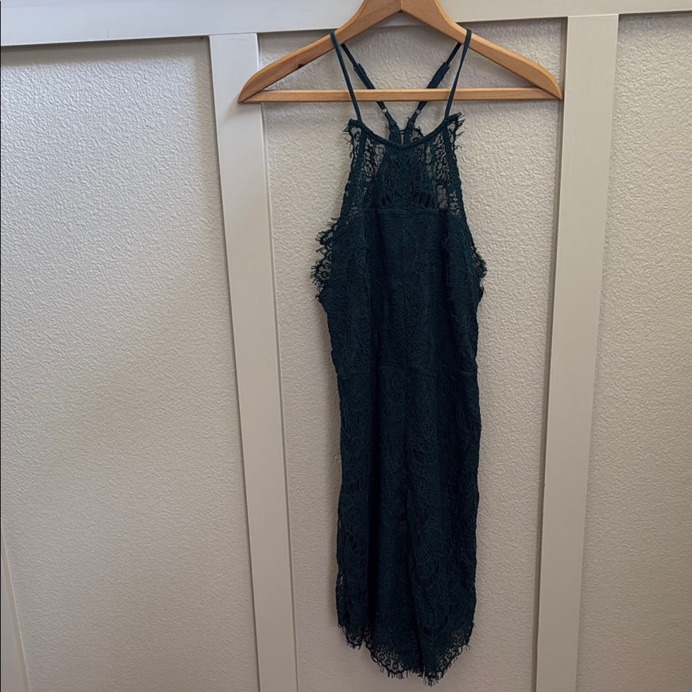Elegant Lace Halter Dress in Dark Green